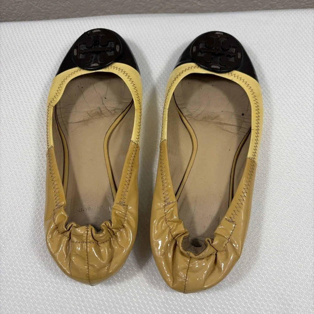 TORY BURCH Women's 7.5‎ - Beige & brown patent leather ballet flats shoes MINNIE